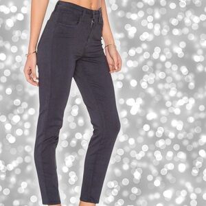 L’AGENCE ‘Margot’ High Rise Skinny Cropped Jeans in “Stingray” Gray Wash Size 23